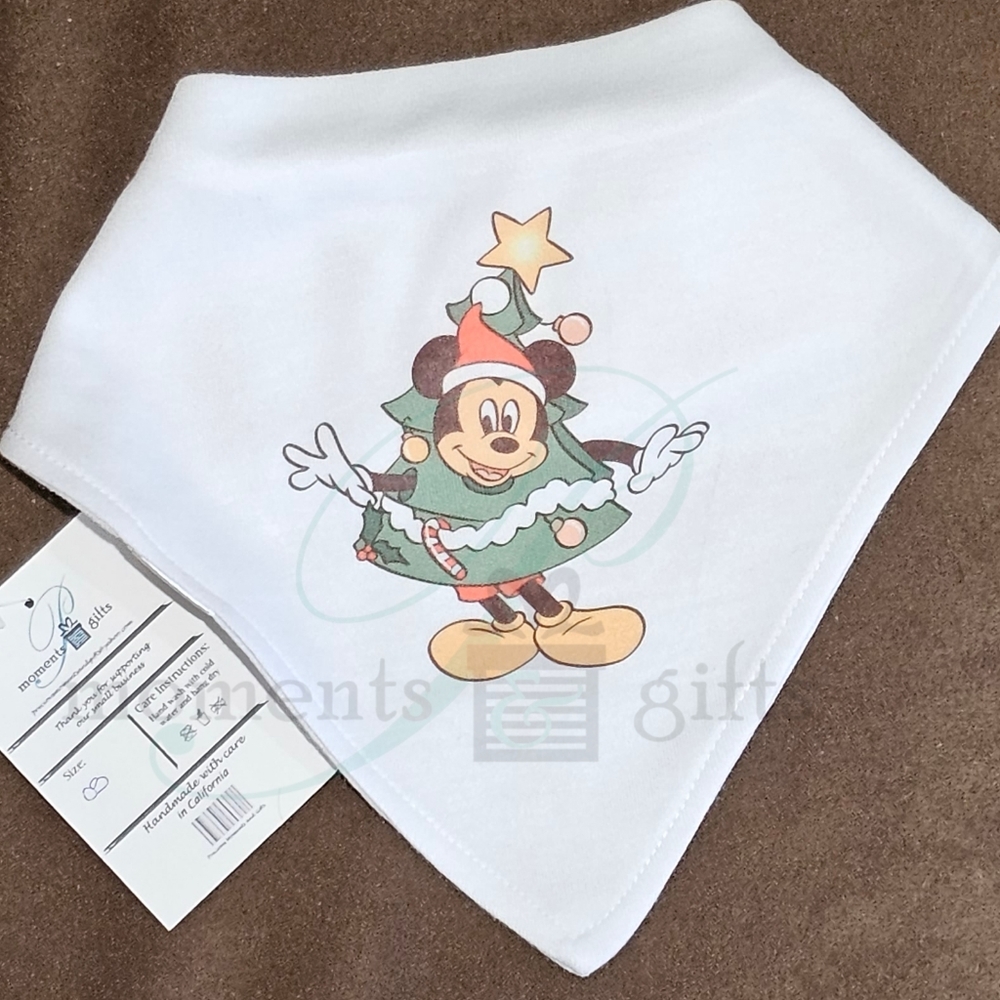 NWT Bandana style Holiday Infant Bib